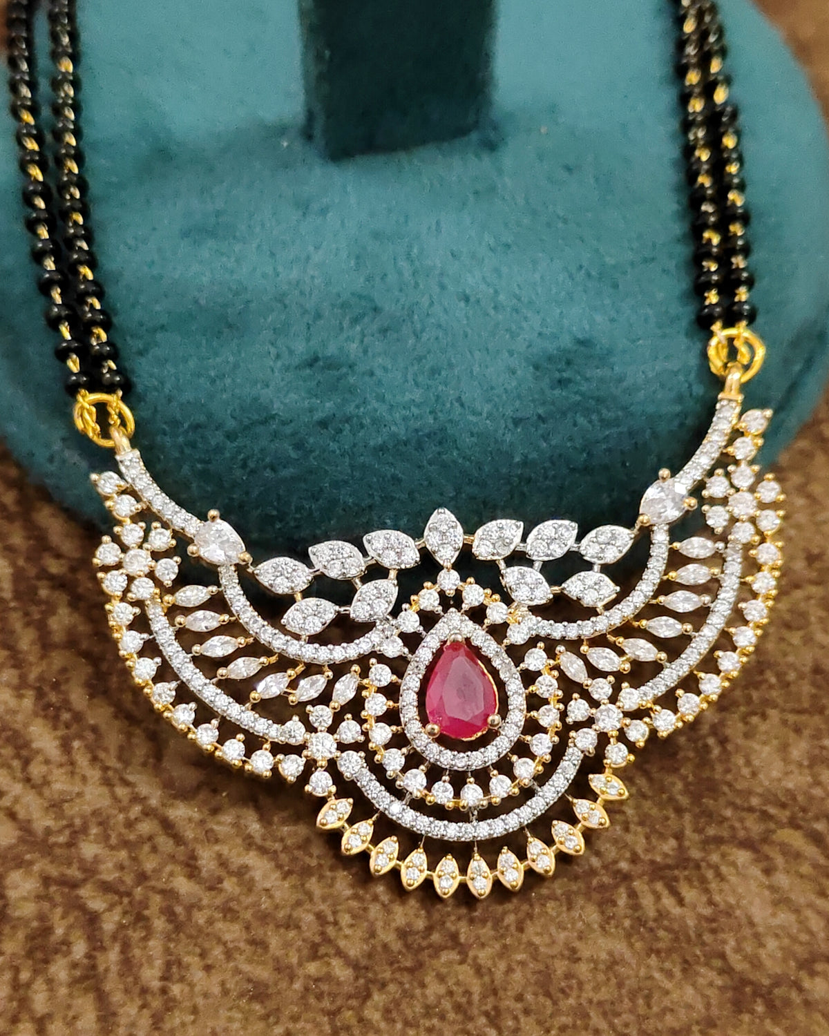 Ruby Mangalsutra – Pendant Detail Shot – Sanvi Jewels