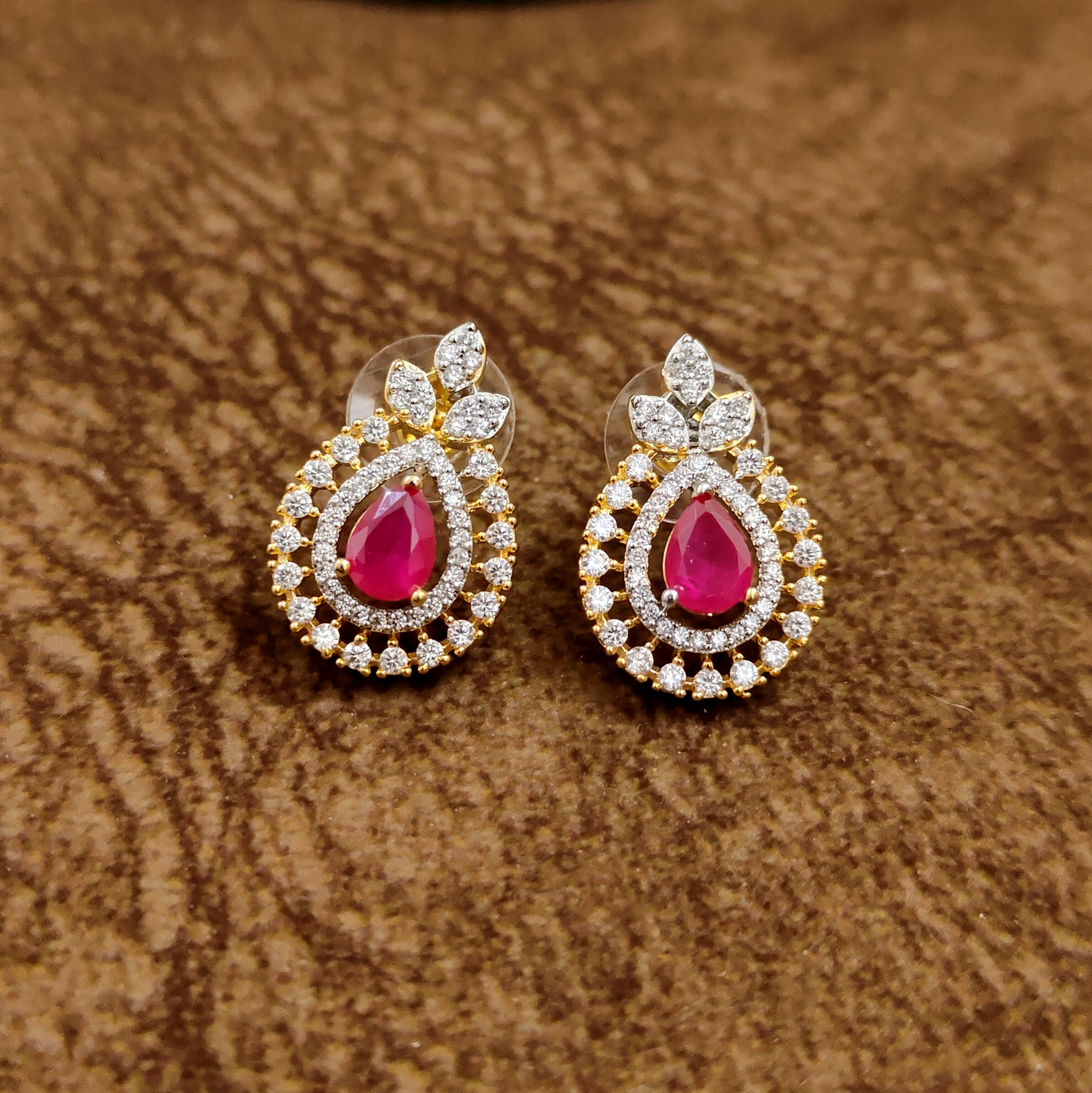 Ruby Mangalsutra – Close-up on Chain – Sanvi Jewels