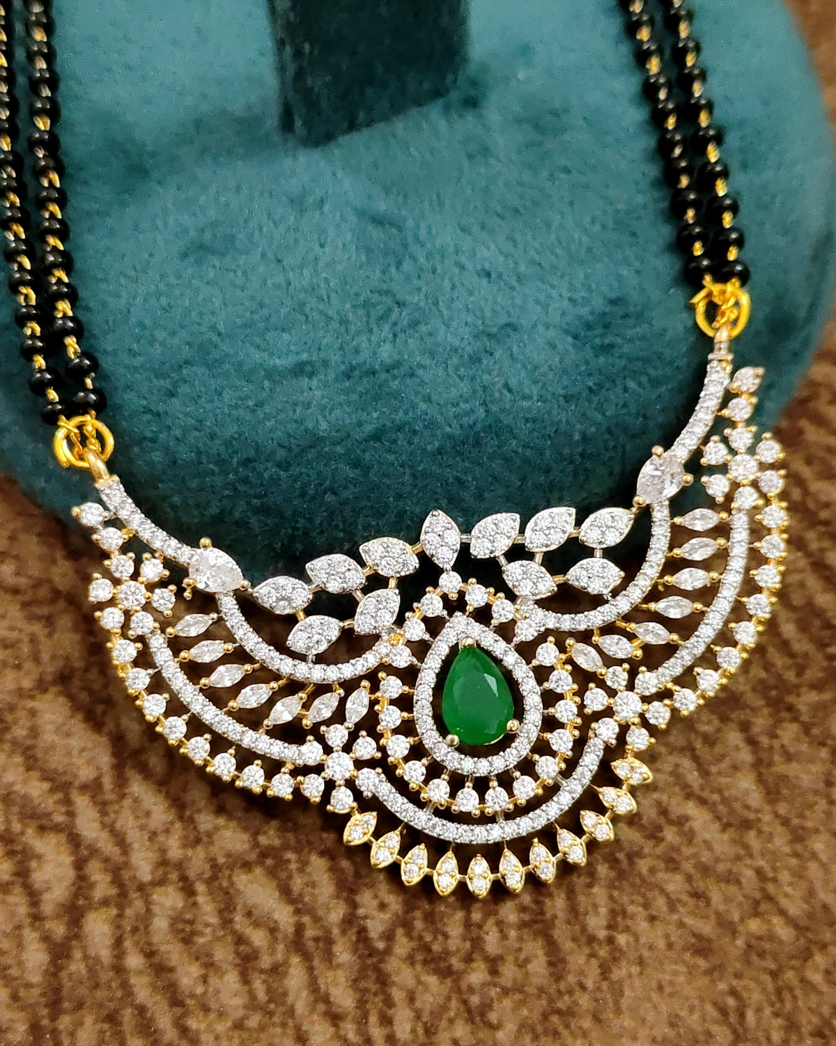 Ruby Mangalsutra – Pendant Front View – Sanvi Jewels