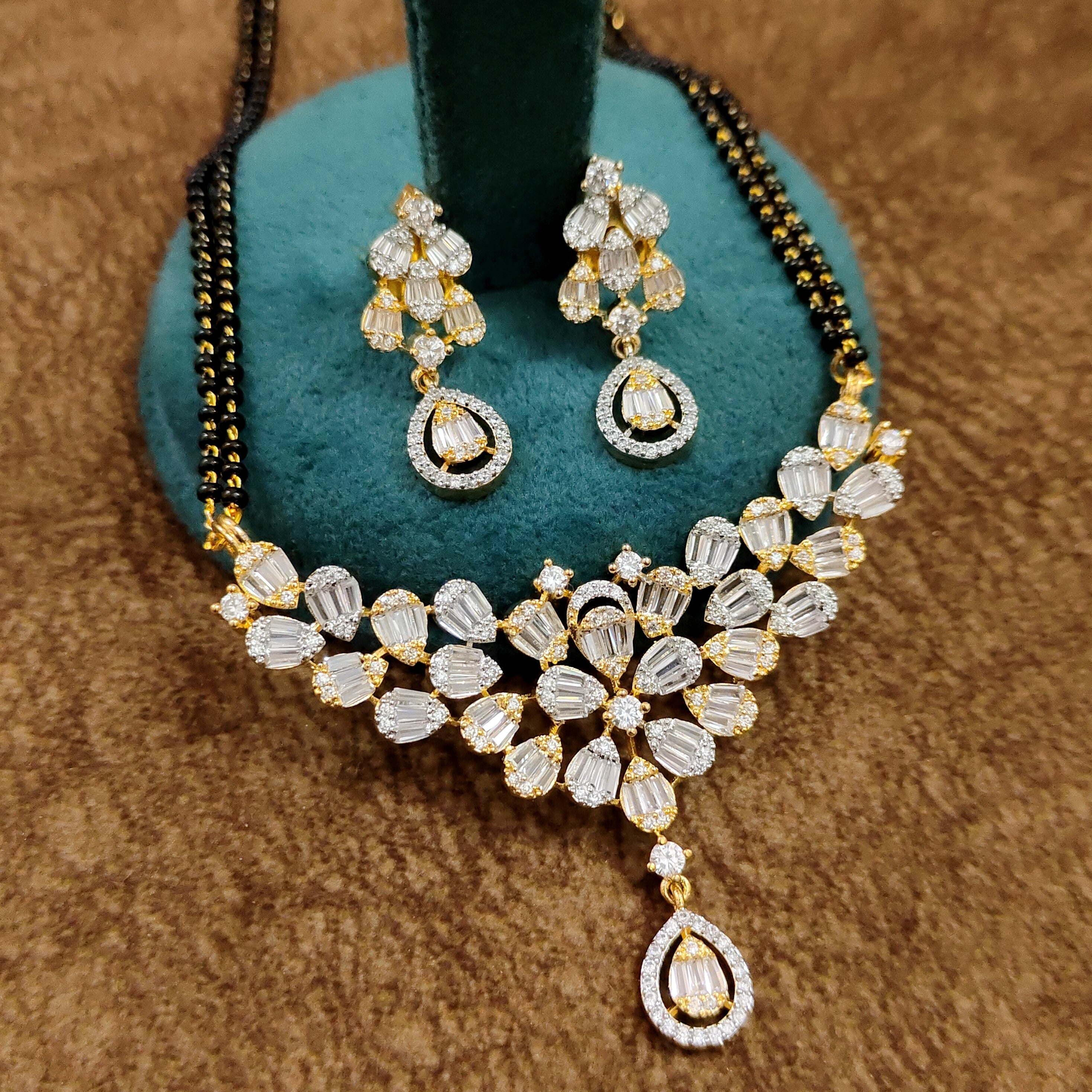 American Diamond Mangalsutra – Pendant Detail Shot – Sanvi Jewels