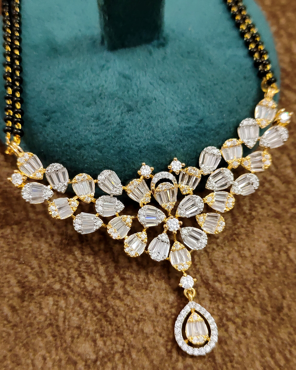 American Diamond Mangalsutra – Chain Close-up – Sanvi Jewels