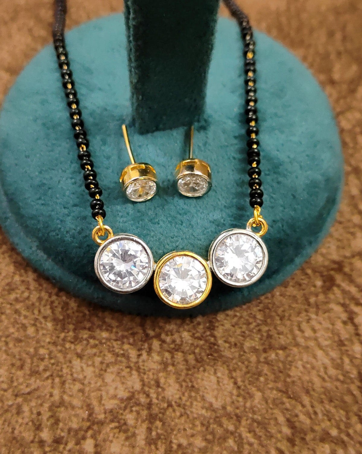 American Diamond Mangalsutra – Pendant Detail Shot – Sanvi Jewels