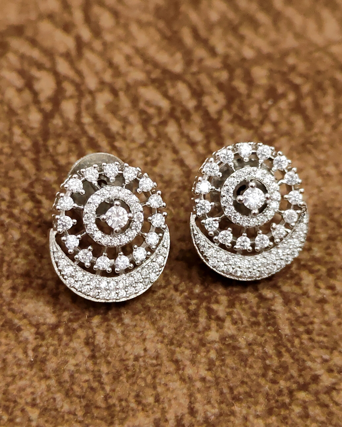 Diamond Look Mangalsutra – Packaging Shot – Sanvi Jewels