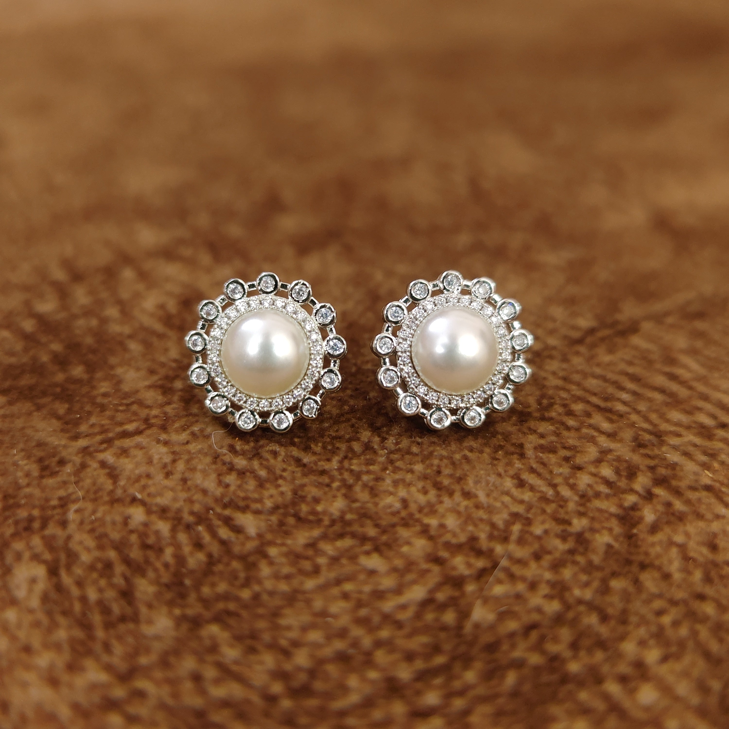FINE CRAFTED DIAMOND LOOK PEARL STUDS