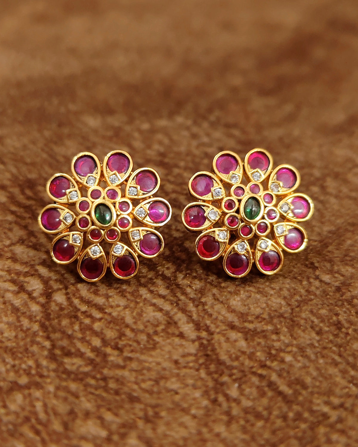 Ruby & Emerald Kempu Studs – Full Set View – Sanvi Jewels