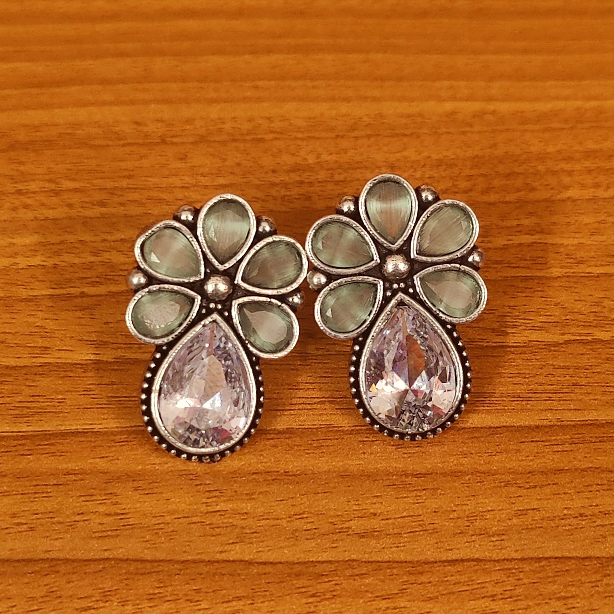 GREEN GARNET CZ STUDDED SILVER LOOK ALIKE STUDS