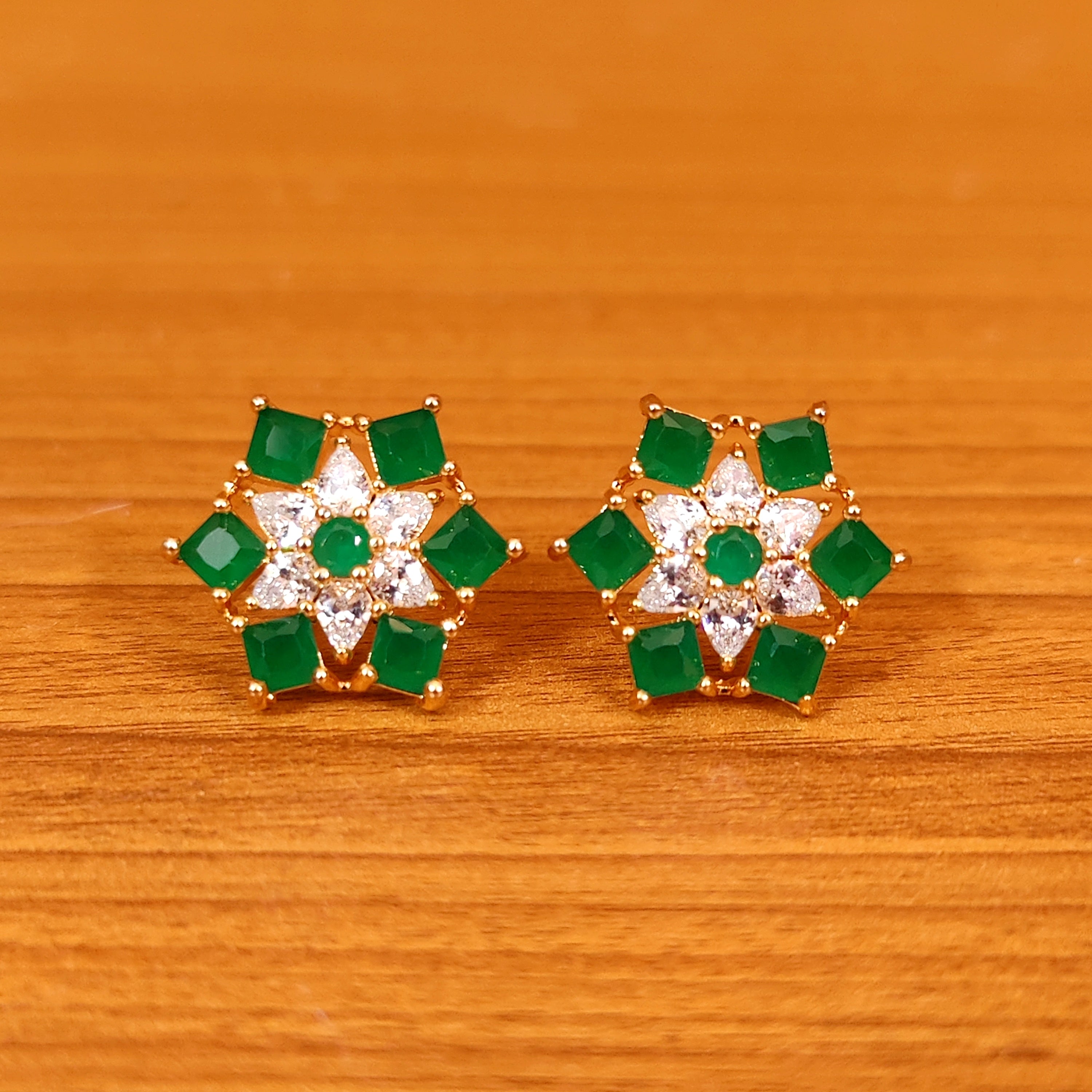 CHAMPAGNE COLOUR DIAMOND LOOK CZ STUDS