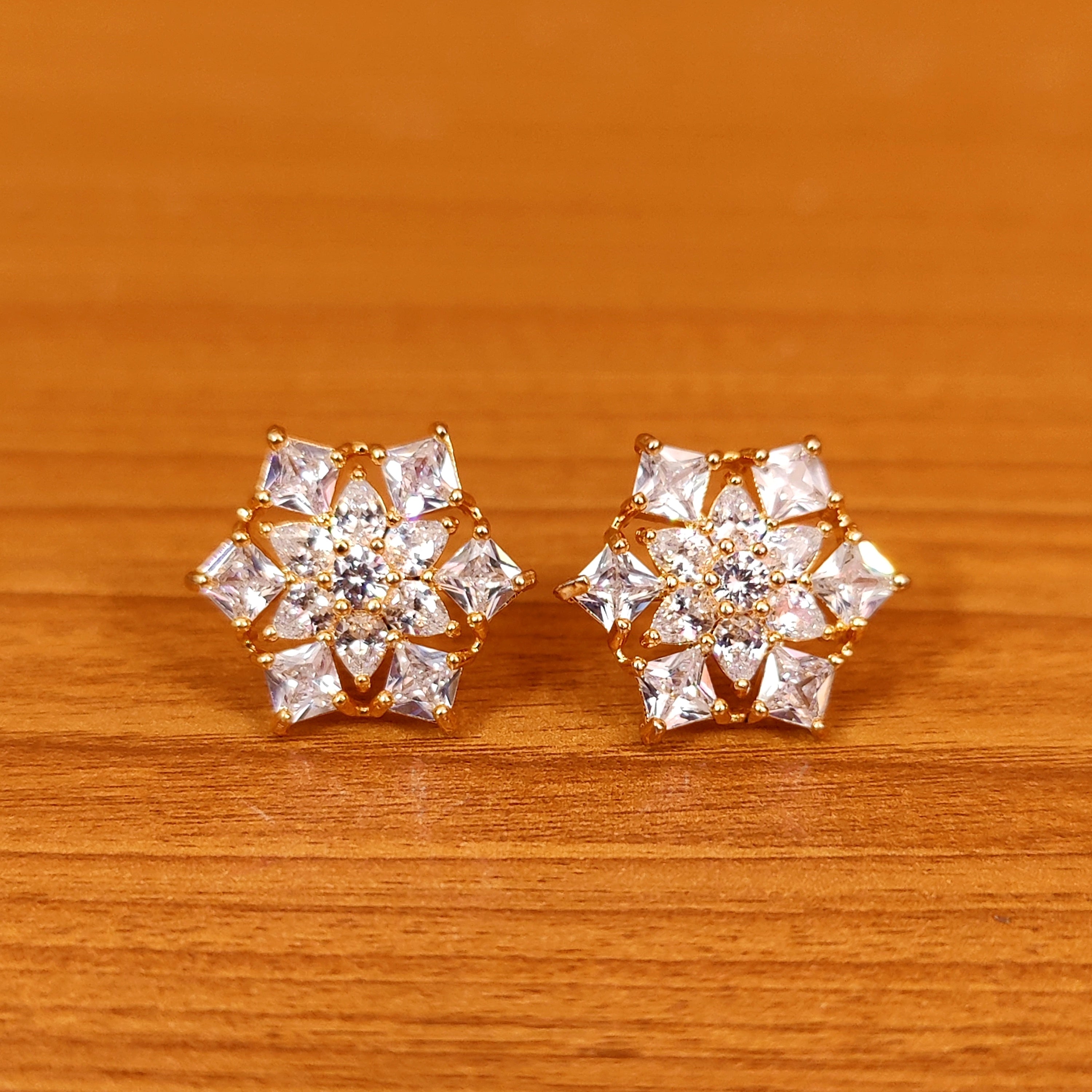 CHAMPAGNE COLOUR DIAMOND LOOK CZ STUDS