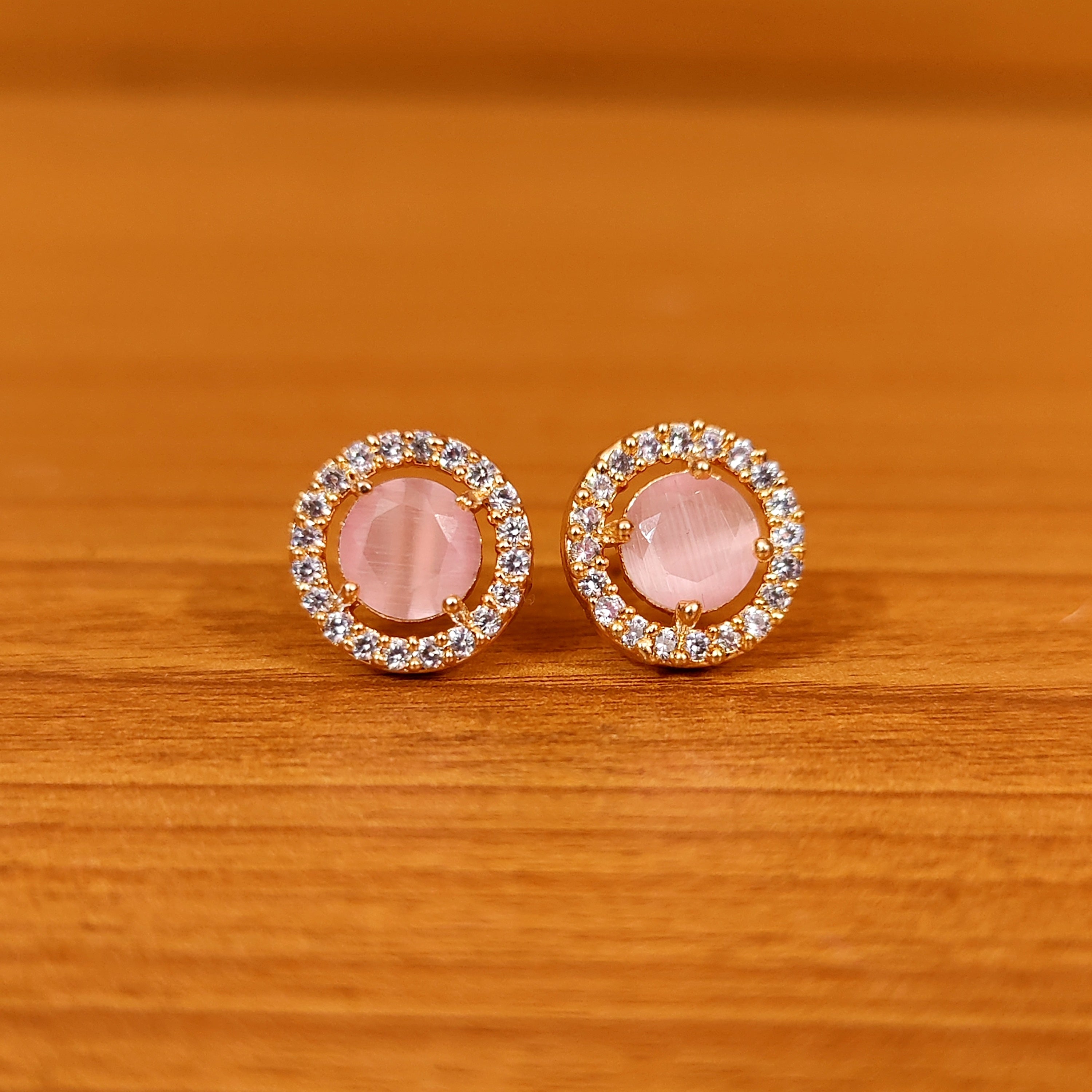PINKISH RUBY ROUND SHAPED SOLITAIRE LOOK STUDS