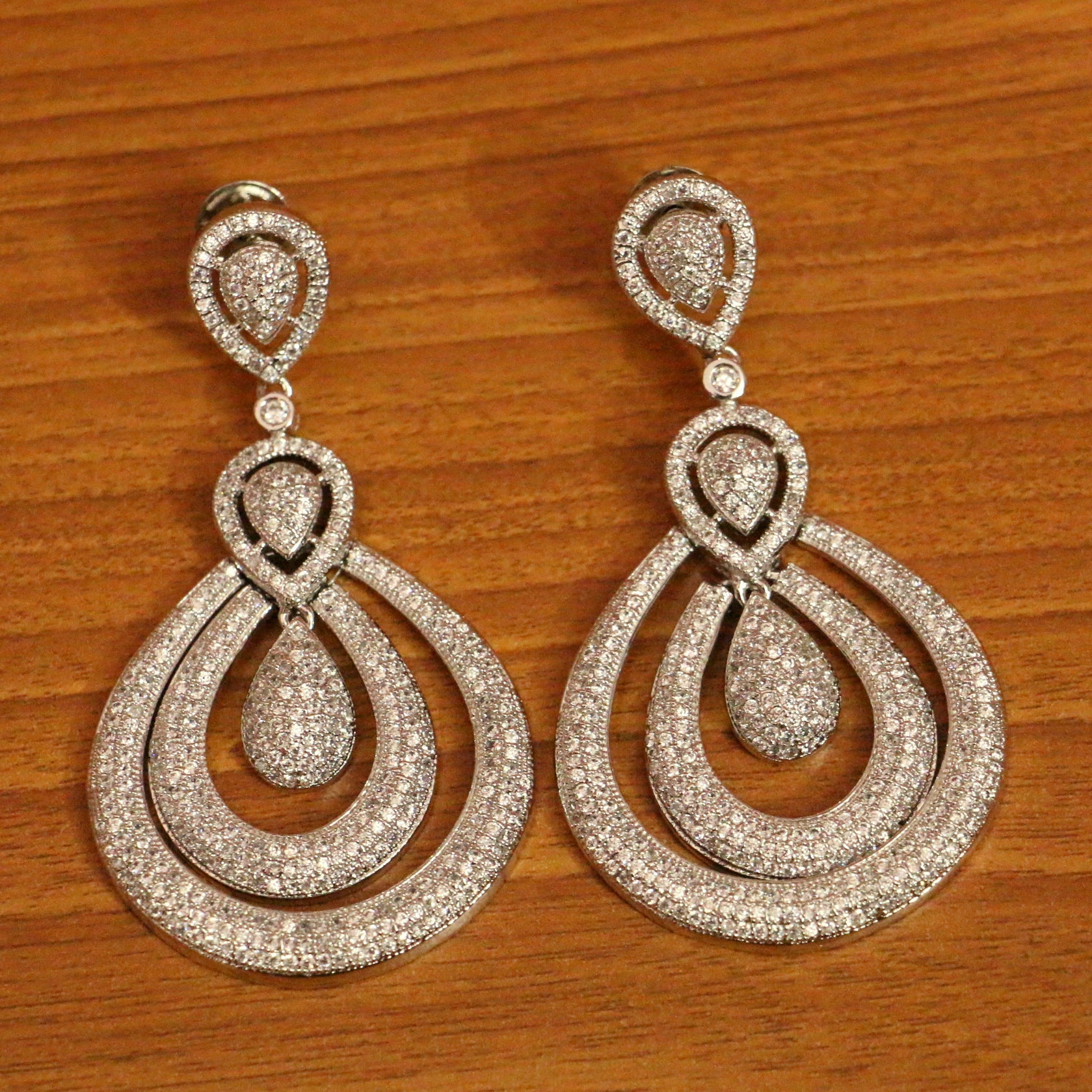 Diamond Look Silver Plated Red Carpet Earrings