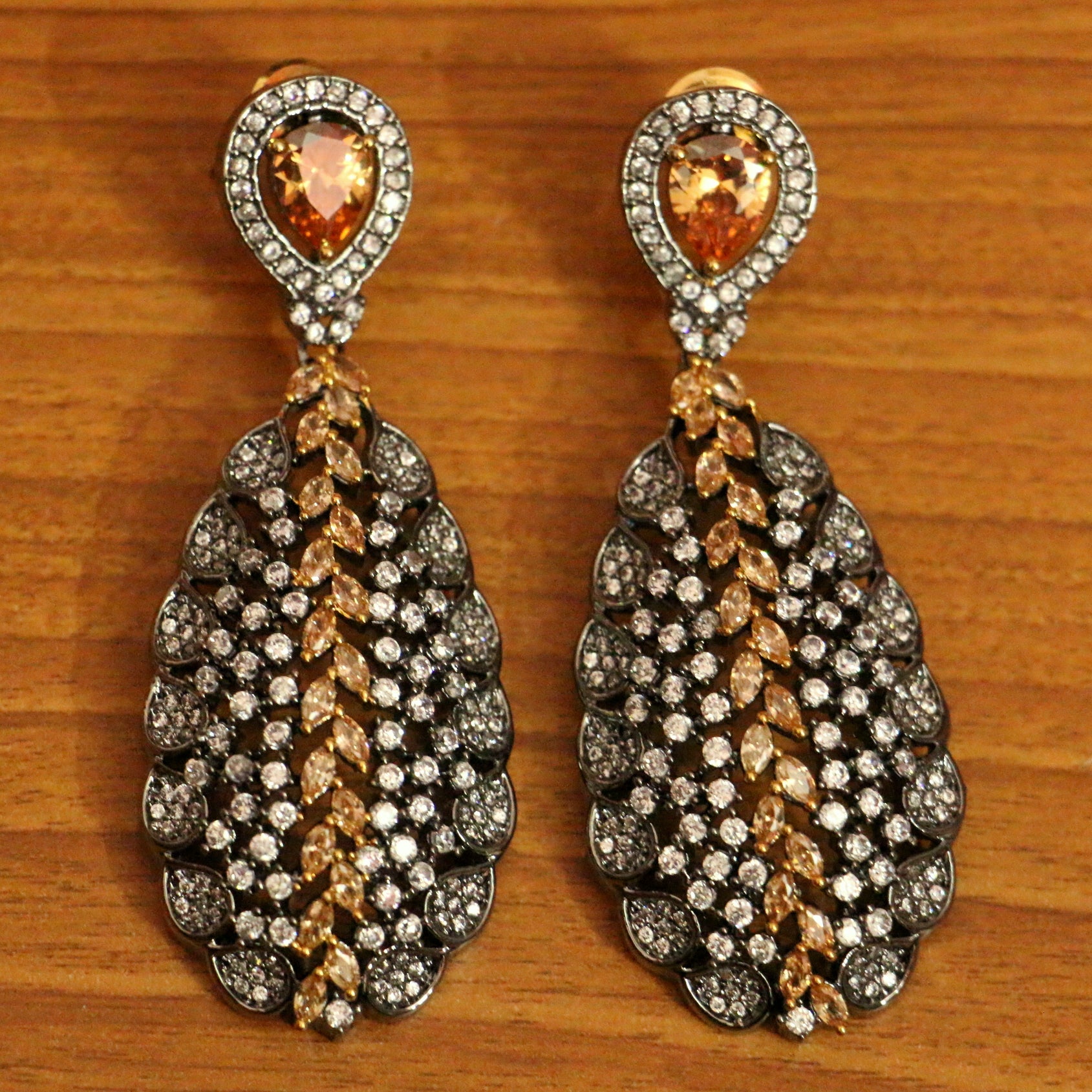 CITRINE DIAMOND LOOK BLACK RHODIUM DANGLERS