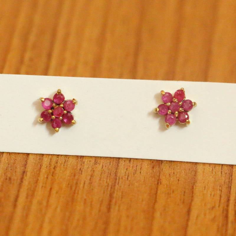 Black Onyx Flower Pattern Gold Plated Studs