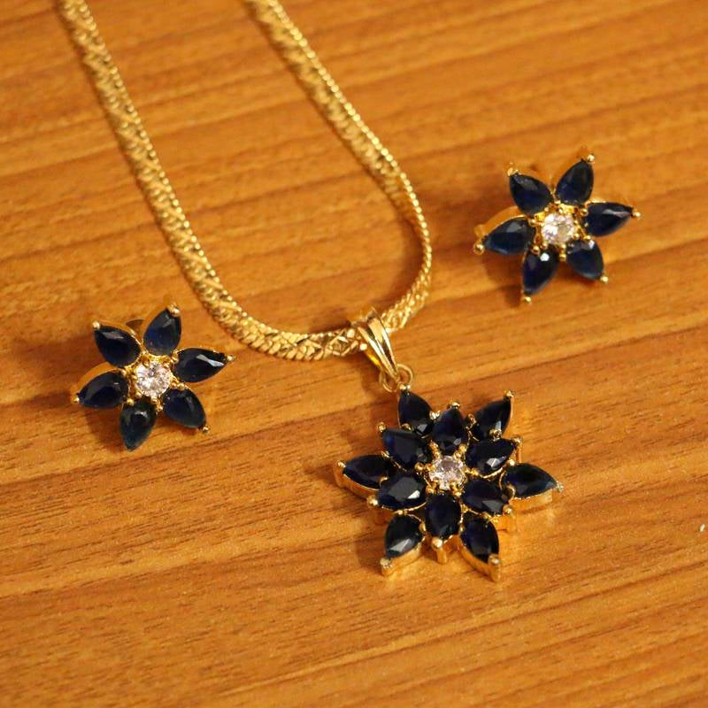 MULTICOLOUR CZ STUDDED FLOWER PENDANT SET
