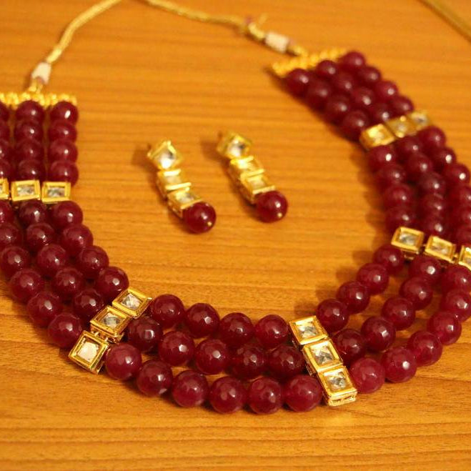 BLACK ONYX MULTILAYERED KUNDAN NECKLACE SET