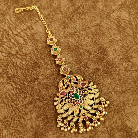 Antique Floral Kundan Maang Tikka with Red & Green Stones – Bridal Wedding Head Jewelry