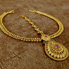 Antique Gold Paisley Maang Tikka with Ruby Stone Bridal Wedding Wear – Sanvi Jewels