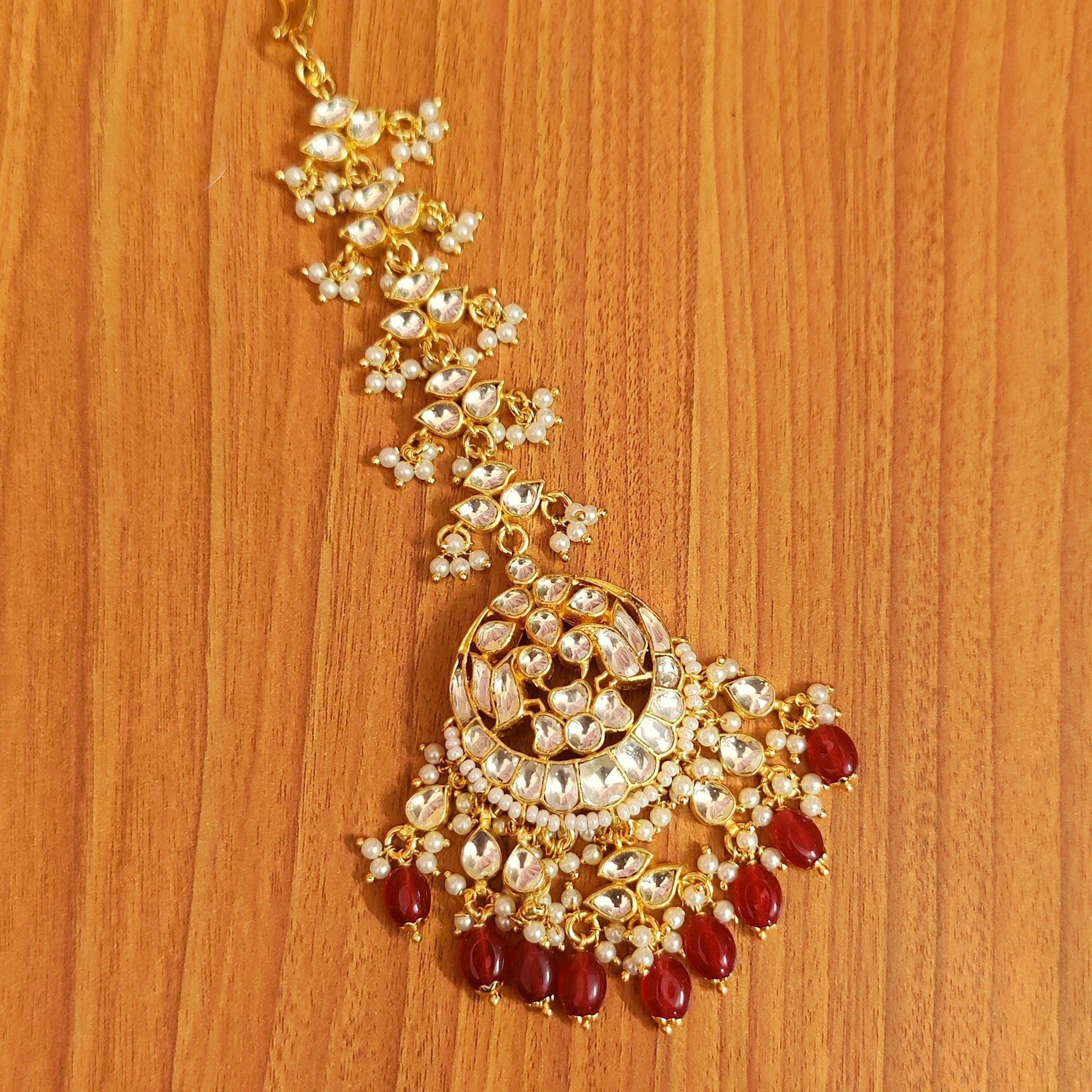 Red Kundan Maangtikka – Sanvi Jewels