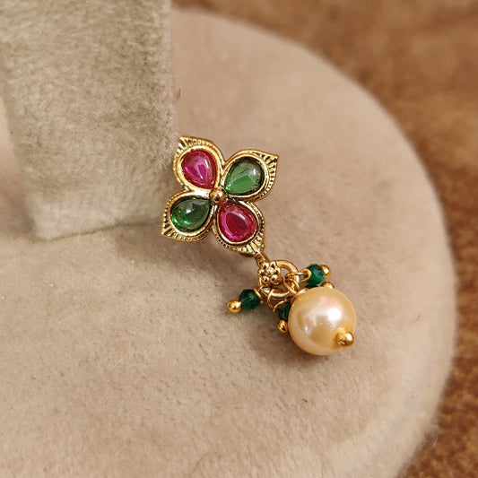 RED AND GREEN PREMIUM KEMPU STONE NOSE PIN