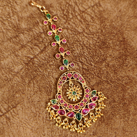 MULTICOLOUR KEMPU STONE WEDDING MAANG TIKKA