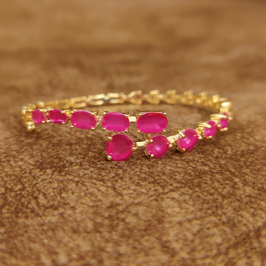 RUBY GOLD PLATED OPENABLE BRACELET