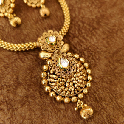 Gold look Kundan Polki Necklace set