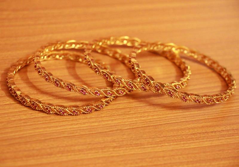2 gram chain anklet bracelet 😍916 ഇത്രയും ലൈറ്റ് വെയിറ്റ് മാലകളോ? Maharaja  gold and diamond - YouTube