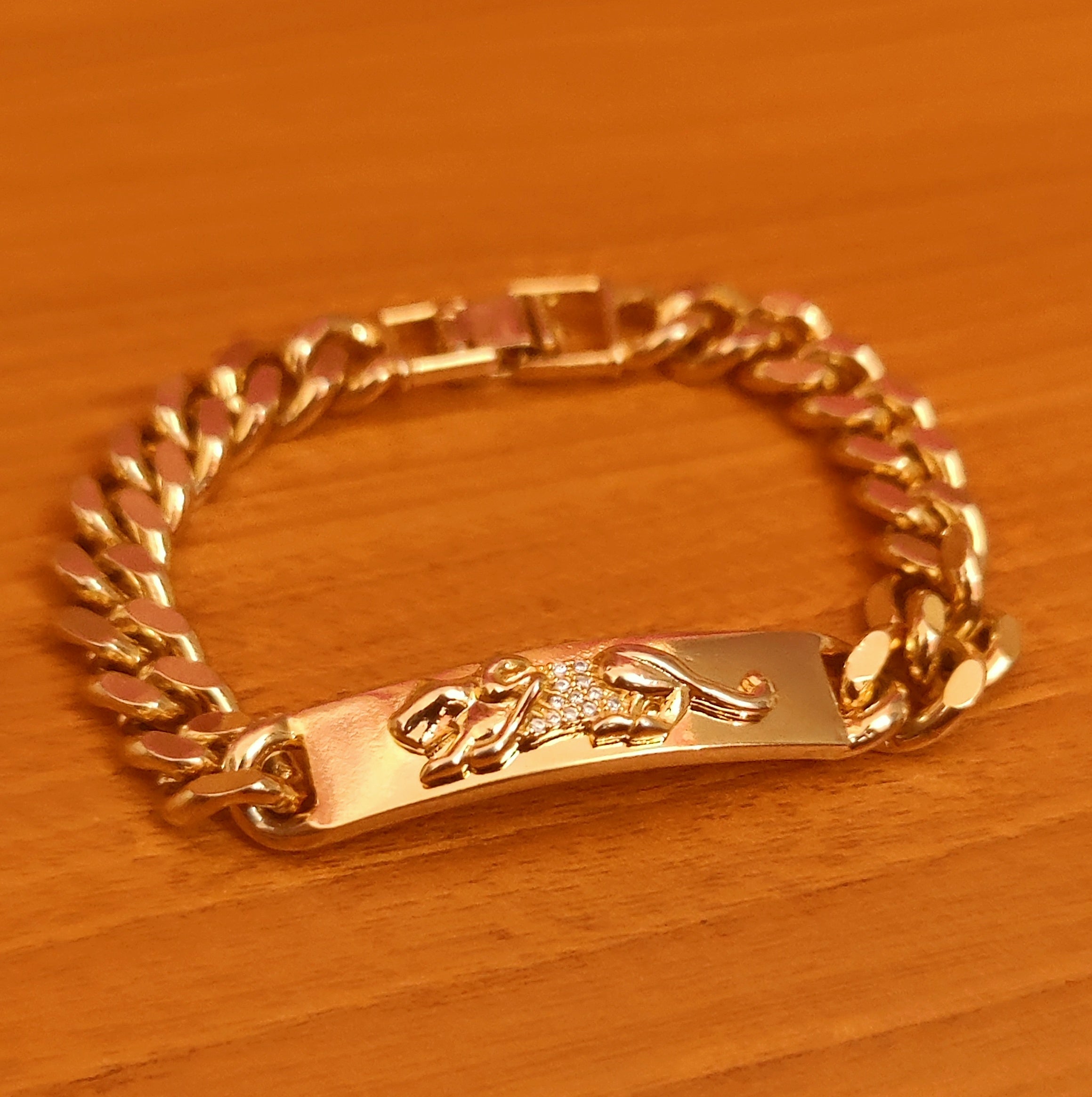 18K Gold Mens Jaguar Design Bracelet  Pachchigar Jewellers
