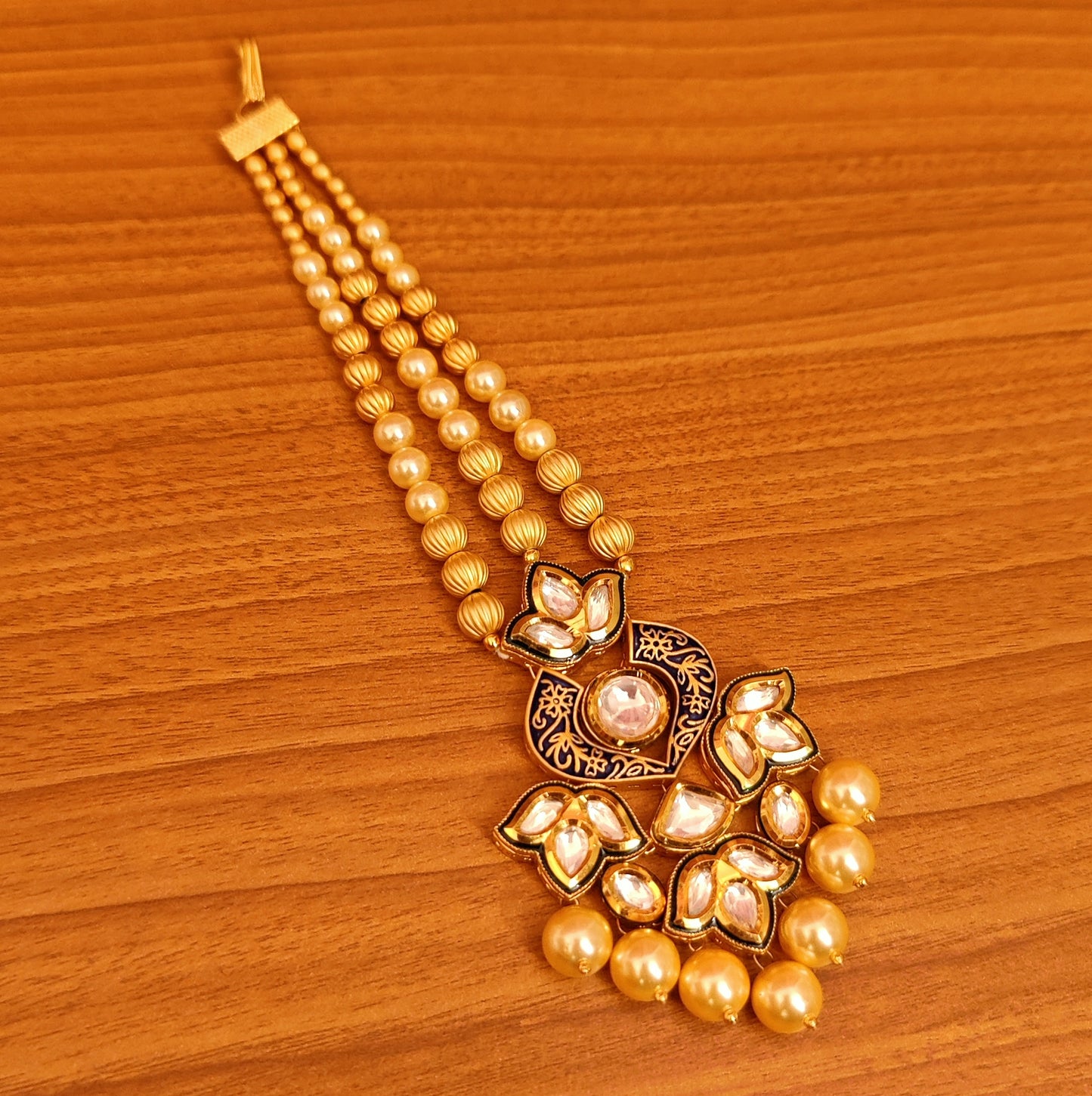 KUNDAN POLKI & PEARL MATT GOLD BRIDAL MAANG TIKKA