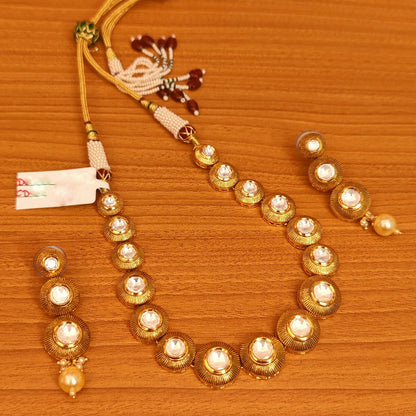 ANTIQUE KUNDAN POLKI SINGLE LINE NECKLACE SET
