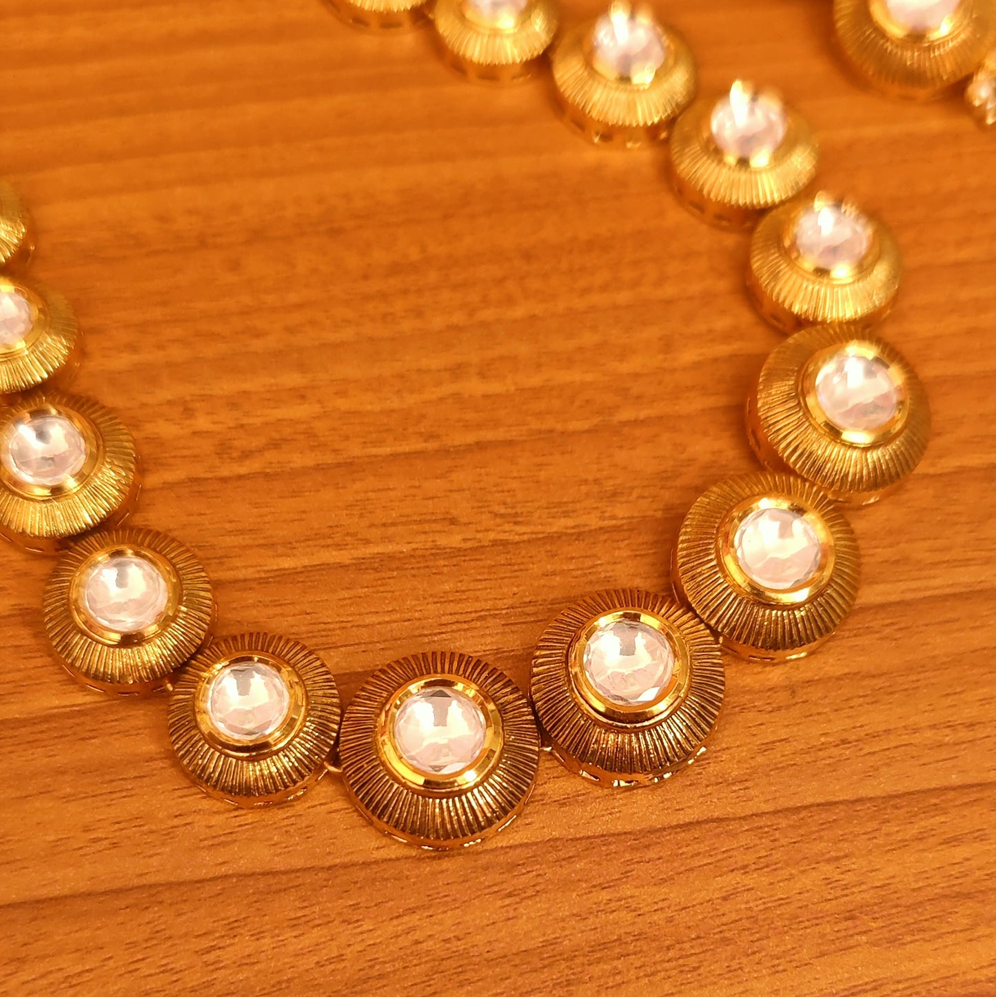 ANTIQUE KUNDAN POLKI SINGLE LINE NECKLACE SET