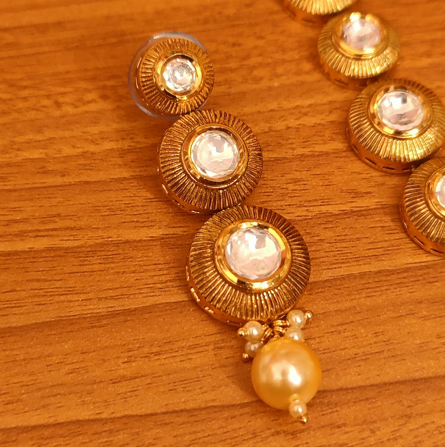 ANTIQUE KUNDAN POLKI SINGLE LINE NECKLACE SET