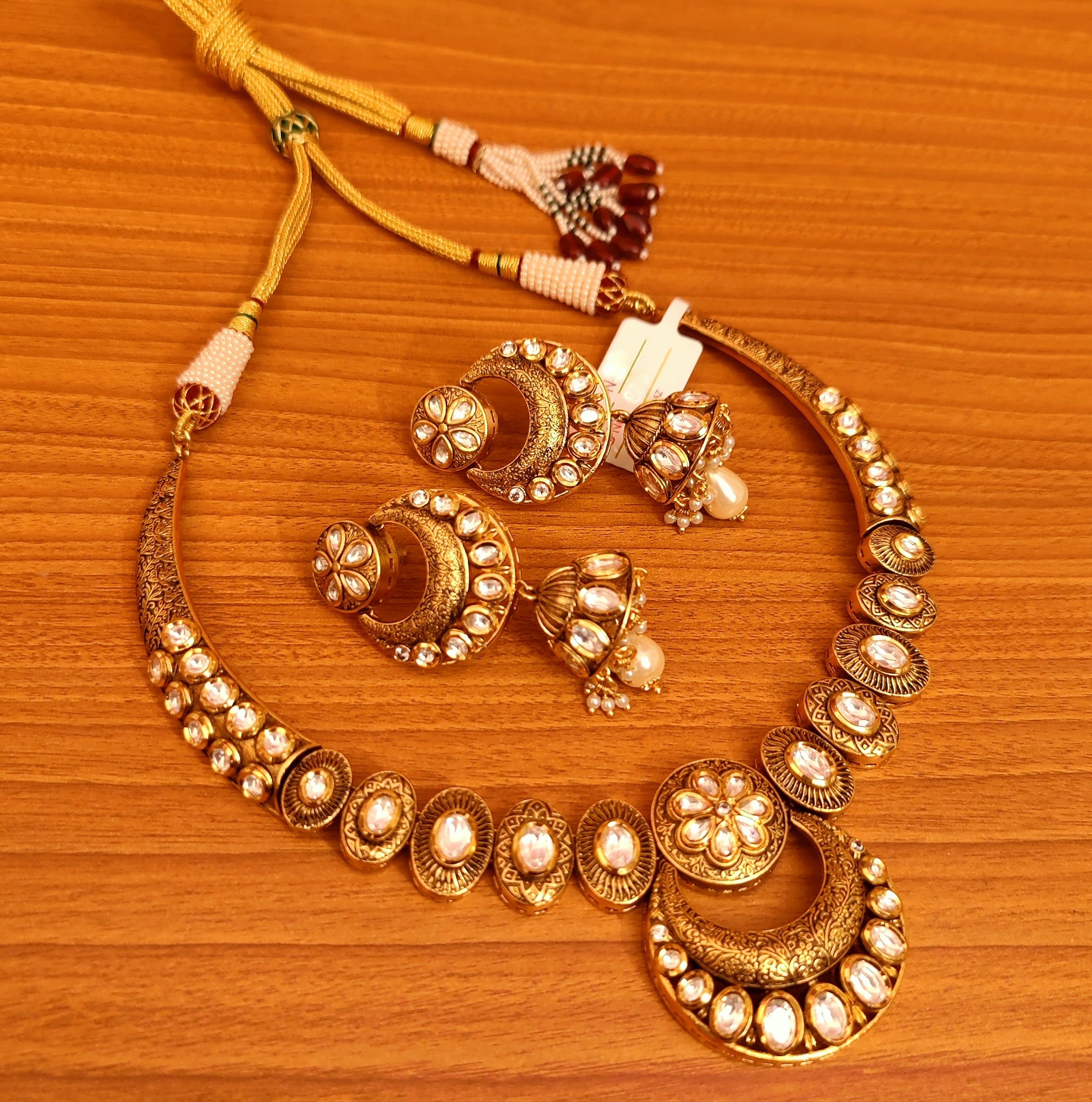 Jhumka Jewellery Set - Buy Jhumka Jewellery Set online in India