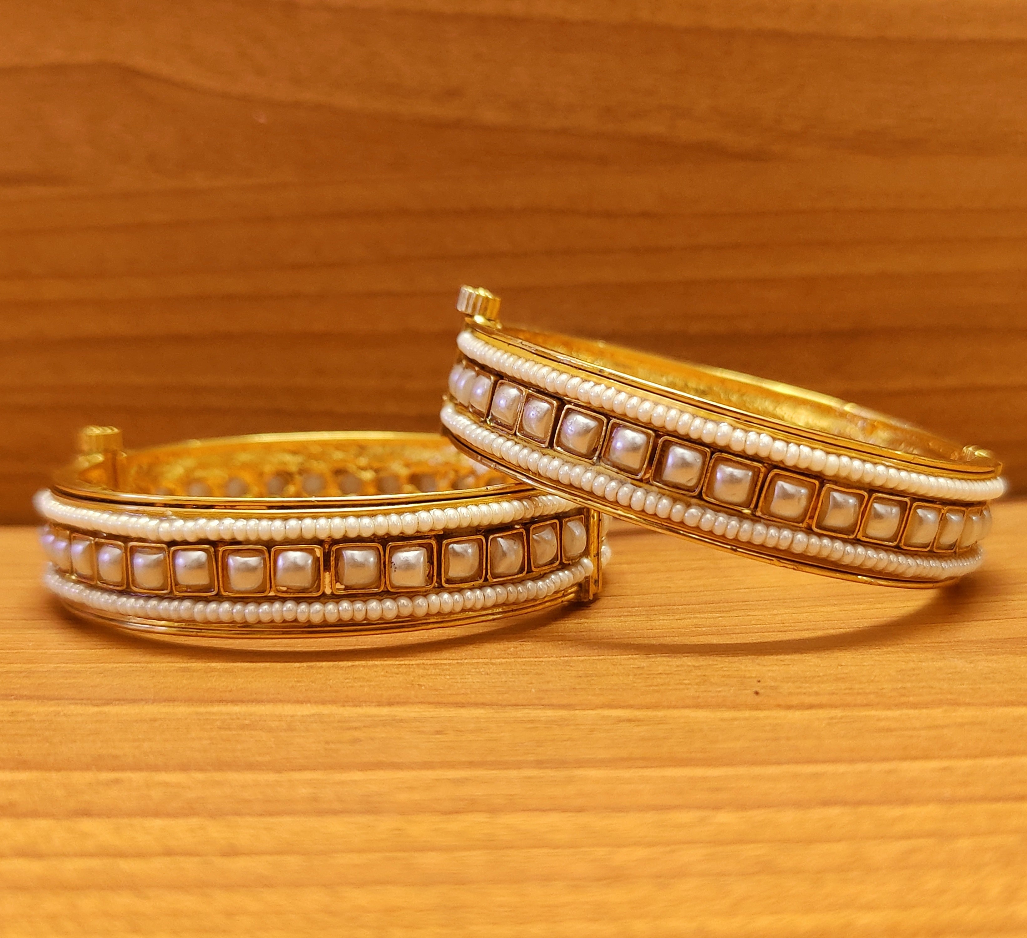 Zabeen Traditional Antique Gold Plated Bangles – KaurzCrown.com