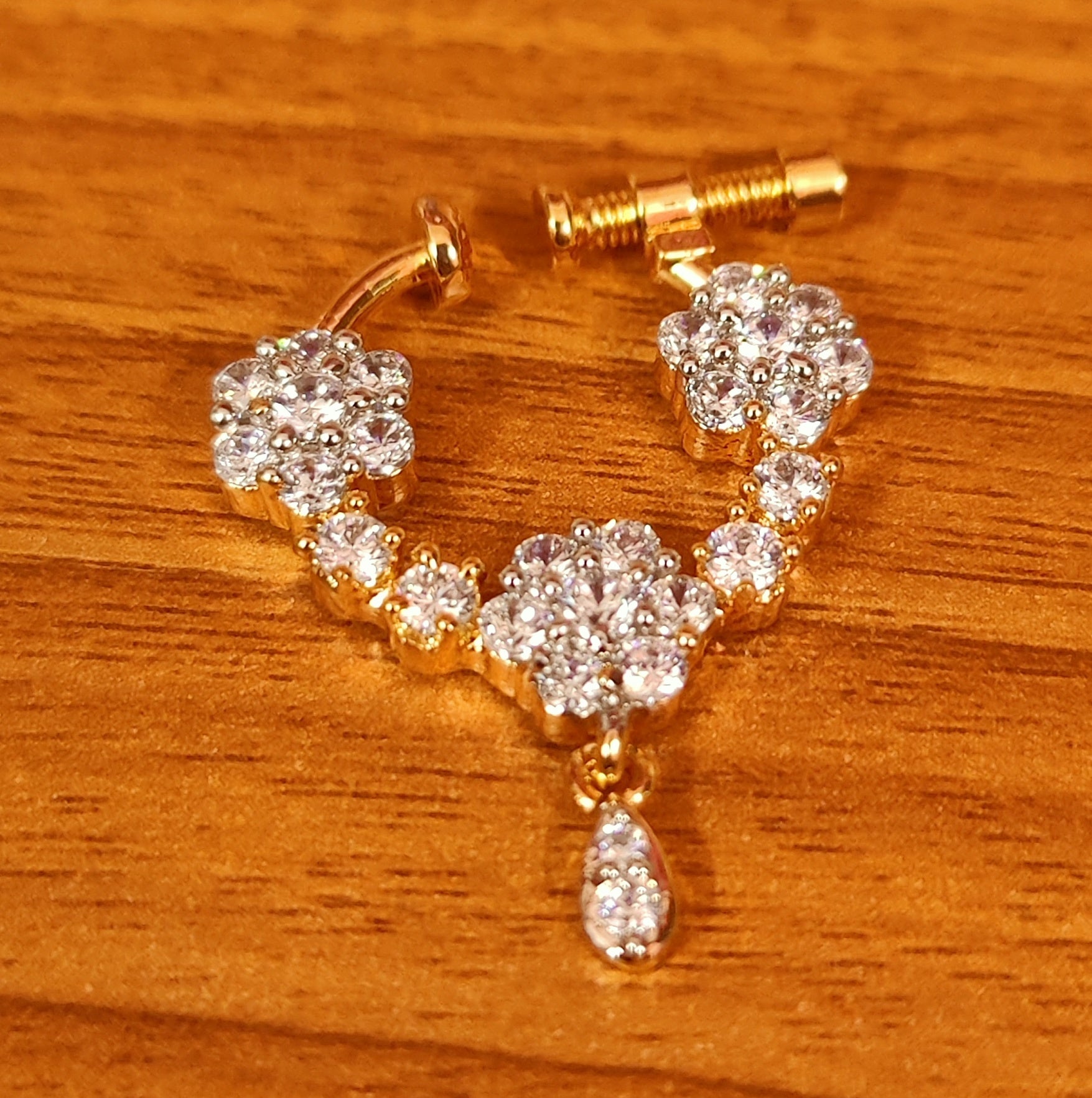 Kundan and pearl marathi nose ring – Sanvi Jewels
