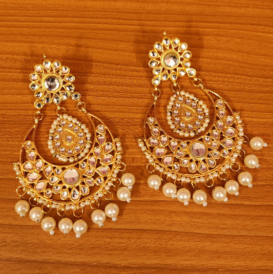 KUNDAN POLKI & PEARL GOLD LOOK CHAANDBALI