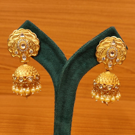MATT GOLD LOOK UNCUT KUNDAN POLKI & PEARL JHUMKA'S