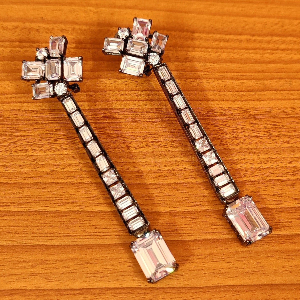 SIGNITY CZ DIAMOND LOOK BLACK RHODIUM CELEBRITY DANGLERS – Sanvi Jewels