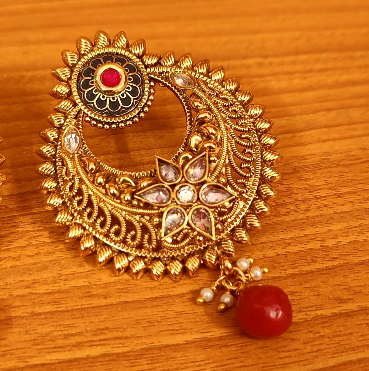 ANTIQUE GOLD PLATED POLKI STUDDED CHAANDBAALI
