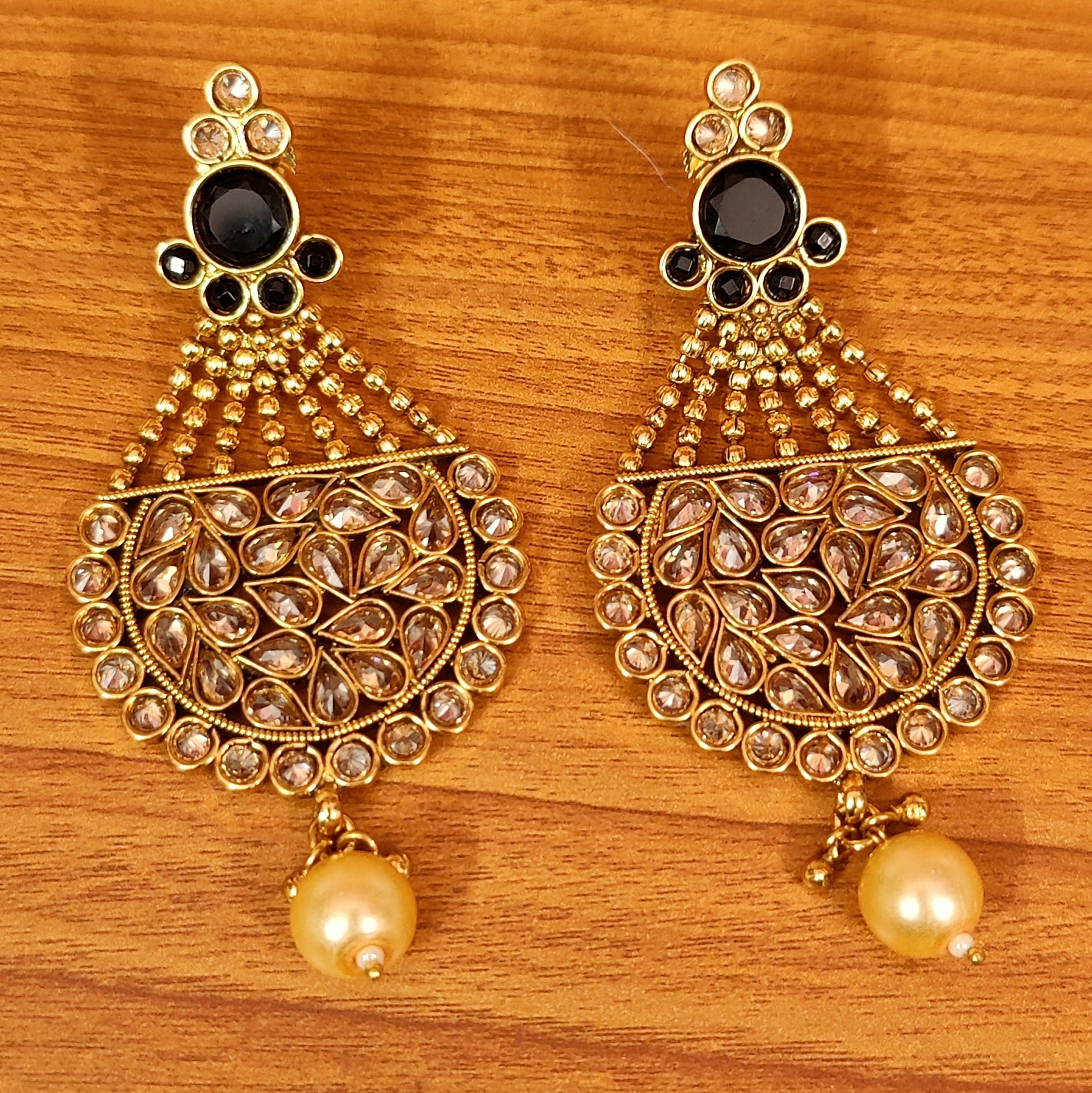Ladies Black Oxidised Jhumka Earrings
