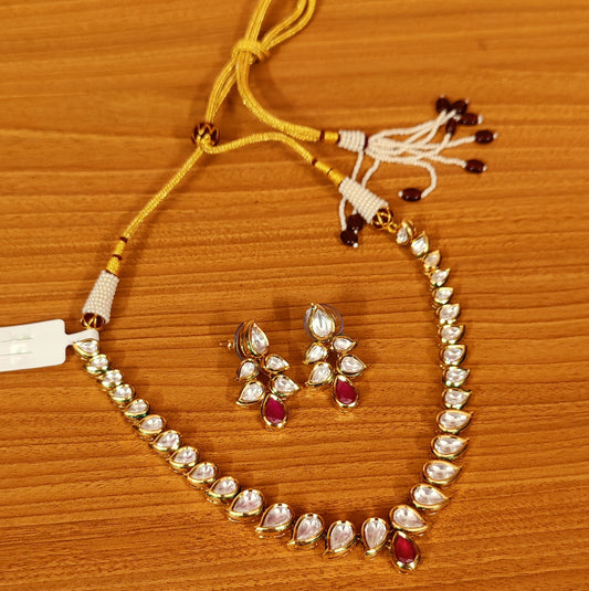 RUBY COLOUR KUNDAN POLKI SINGLE LINE PAISLEY NECKLACE SET