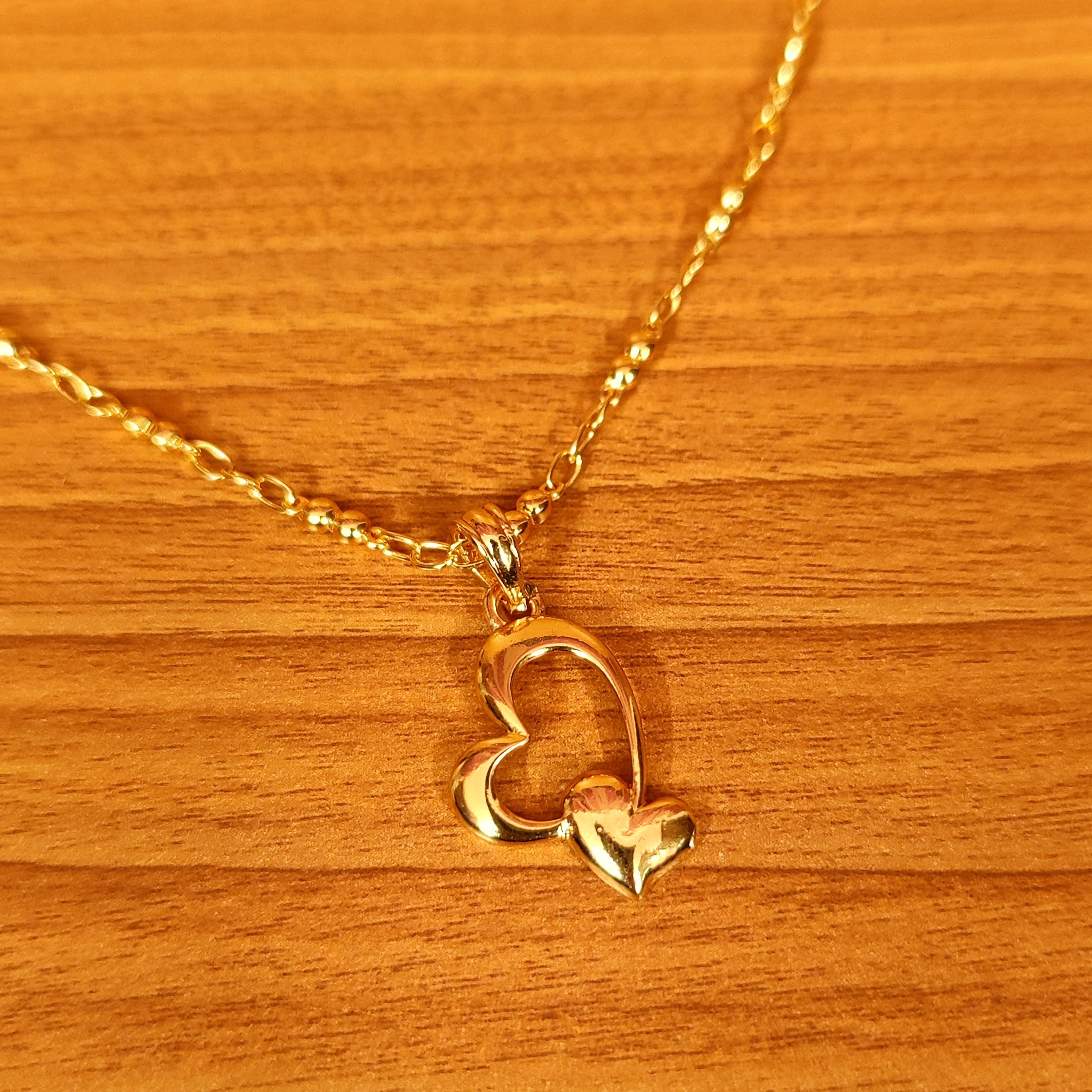 Amazon.com: 14K Gold Double Heart Necklace for Women, Solid Gold Heart  Pendant Necklace I Love You to The Moon and Back Necklaces for  Wife,Mom,Girlfriend,Mother'Day : Clothing, Shoes & Jewelry