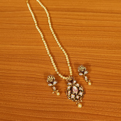 ANTIQUE GOLD LOOK KUNDAN POLKI RUBY PENDANT SET