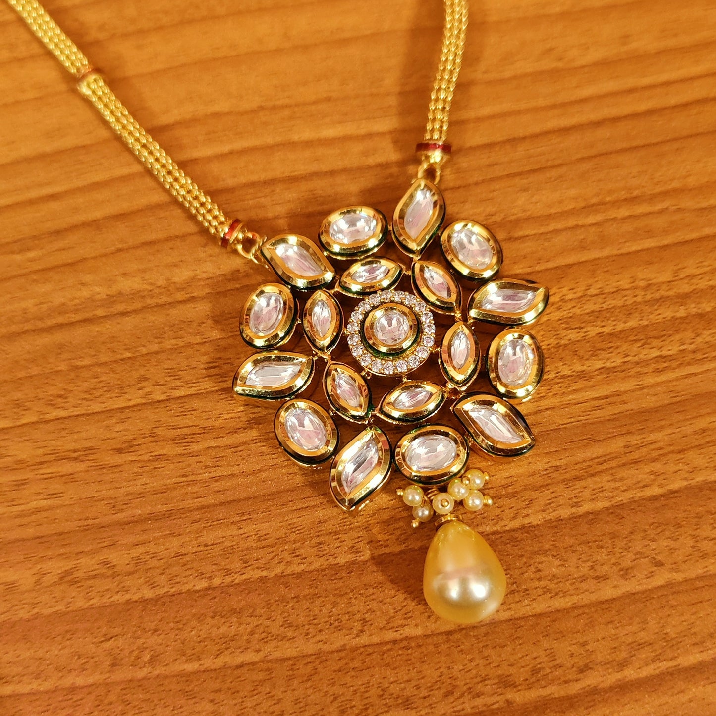 KUNDAN POLKI & PEARL PENDANT SET WITH MEENAKARI GOLD CHAIN