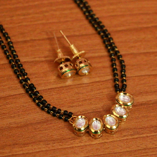 OVAL SHAPED KUNDAN MEENAKARI MANGALSUTRA
