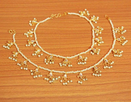 KUNDAN & PEARL GOLD PLATED ANKLETS