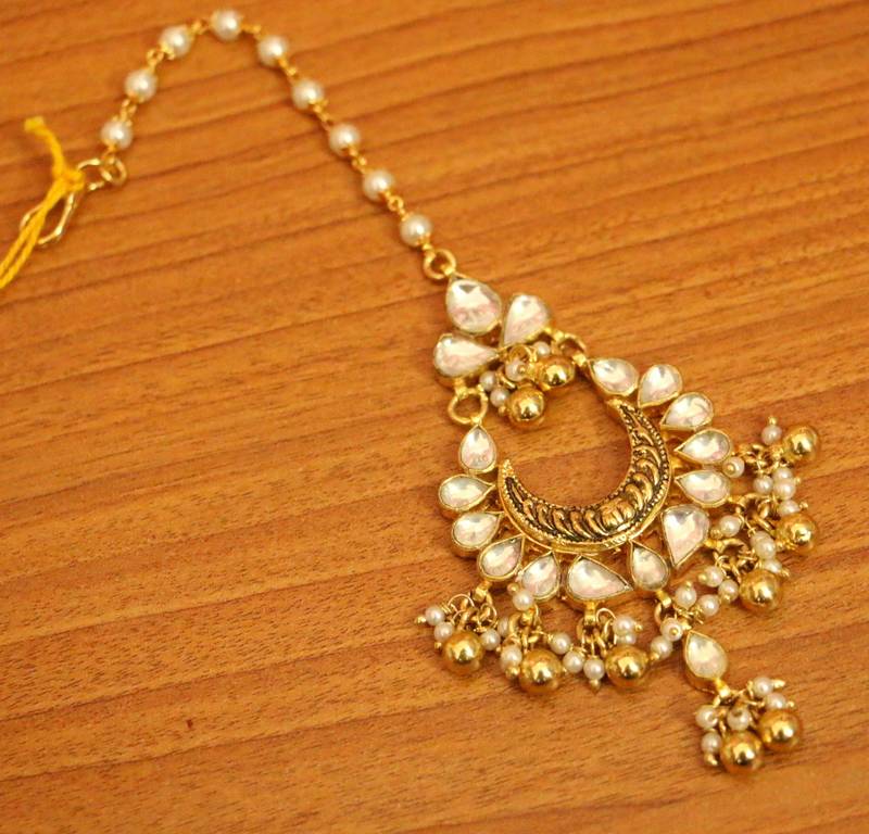Antique Gold Kundan & Pearl Maang Tikka | Gold-Plated Bridal Head Jewellery for Women