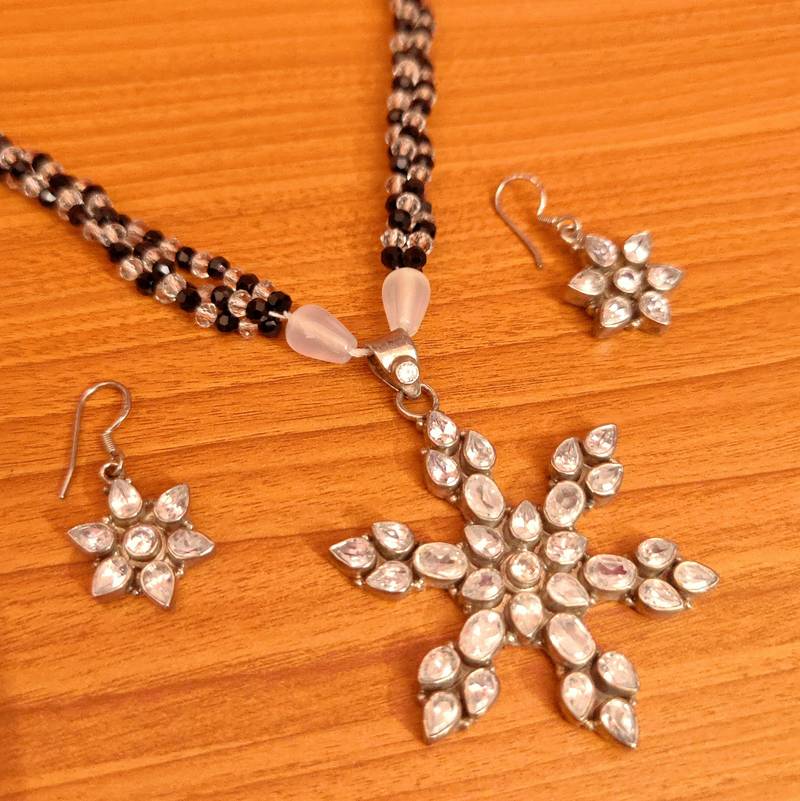 92.5 STERLING SILVER CZ STUDDED NECKLACE SET