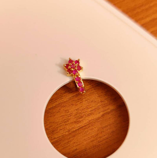 FLOWER LOOK RUBY PRESSABLE NOSE RING