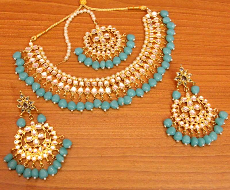 BLUE CRYSTAL NECKLACE-SETS