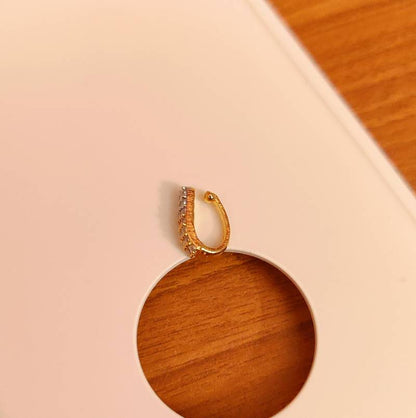 DOUBLE LINE CZ STUDDED PRESSABLE NOSE RING